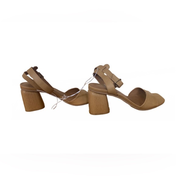 Women's Lauren Heels - Universal Thread - Picture 4 of 7